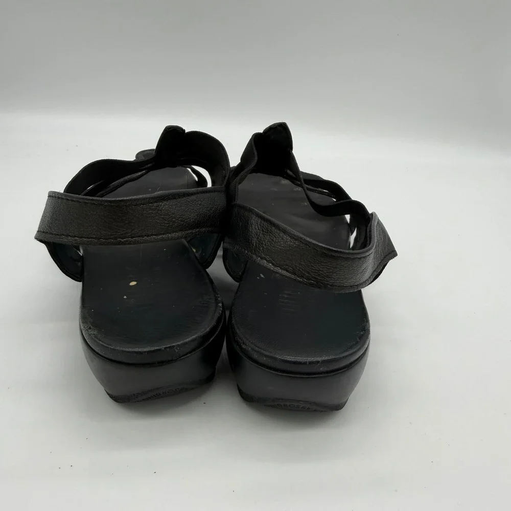Munro American Womens 8 M Black Elastic Strappy Wedge Sandals 5206